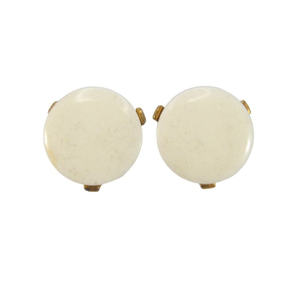 Alice Caviness Off White Round Clip On Earrings Vintage Signed 22$